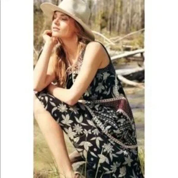 Anthropologie Grasslands Midi Dress by Floreat Mixed Fabric Embroidered Size 4 - Picture 2 of 13